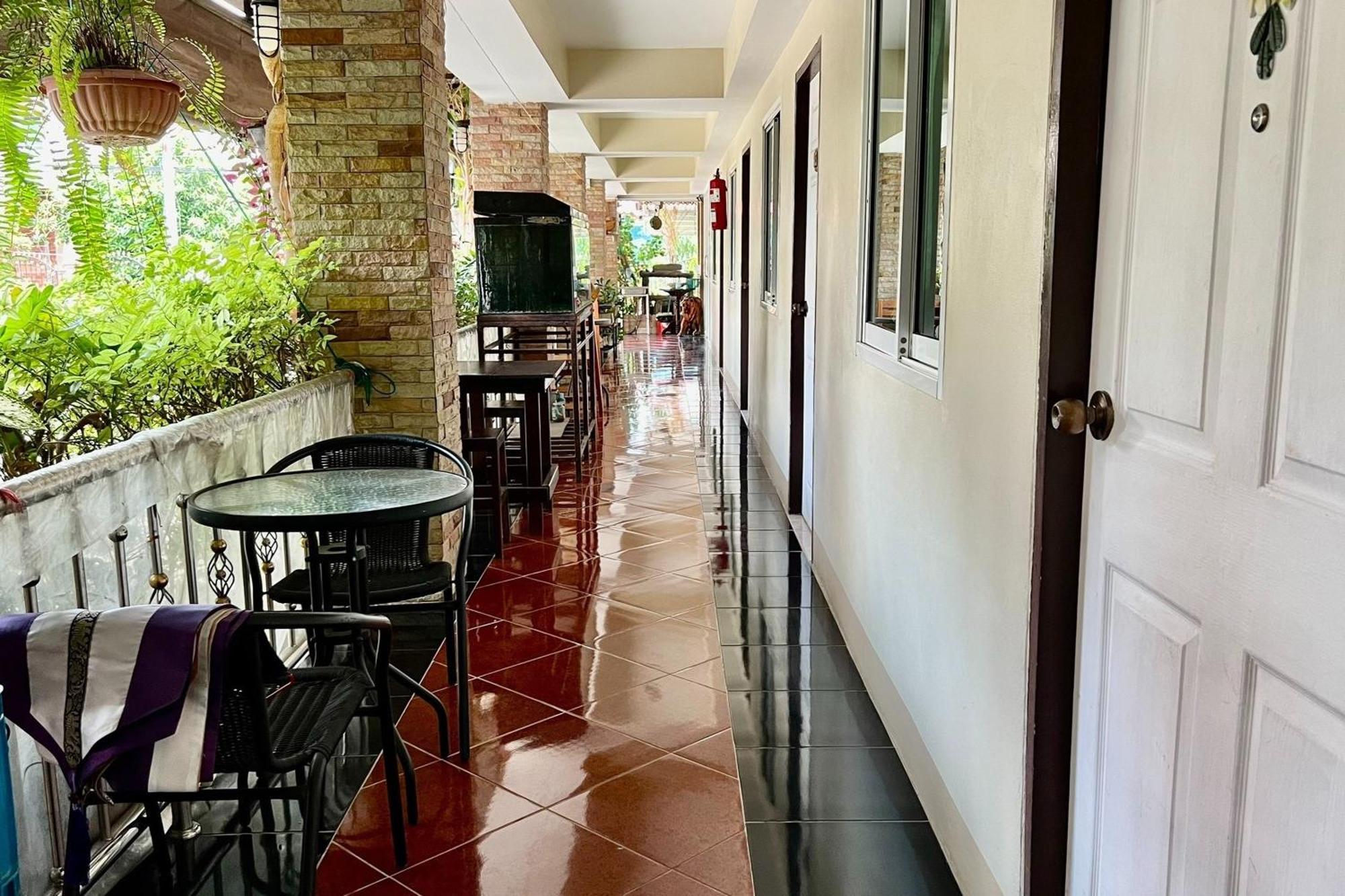 Nan Thara Place Exterior foto