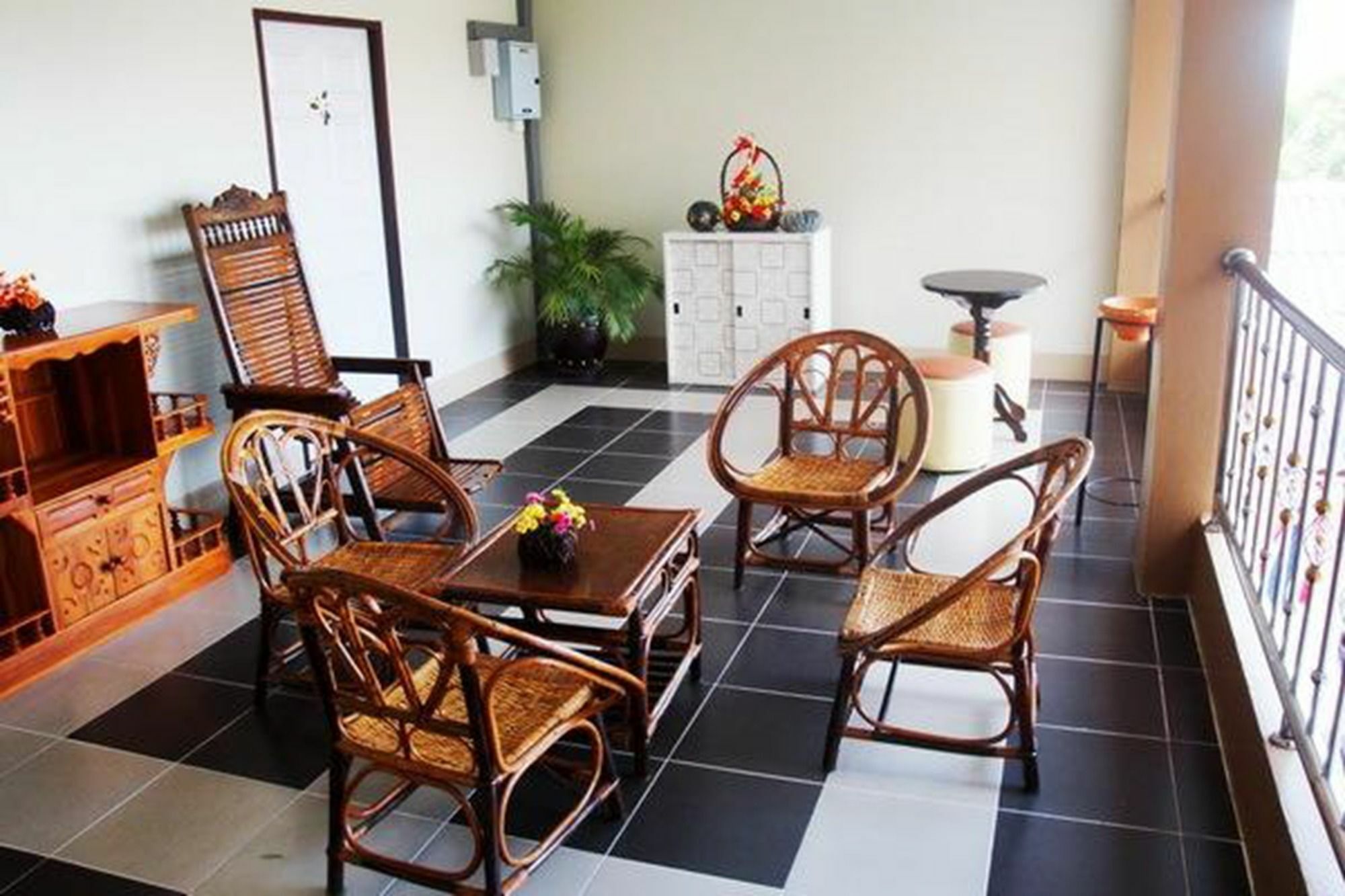 Nan Thara Place Exterior foto