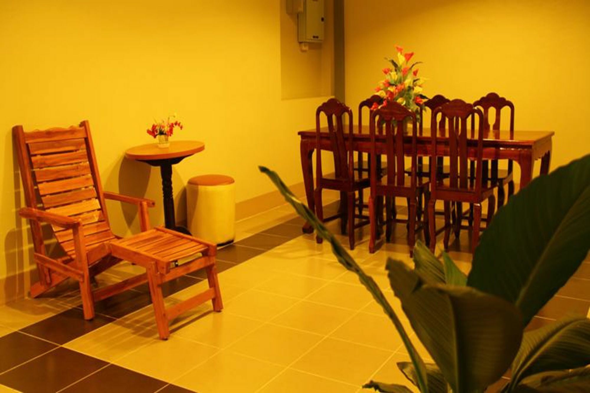 Nan Thara Place Exterior foto